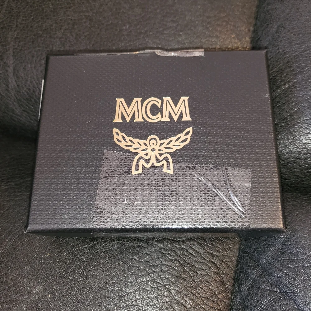 MCM Visetos Card Case Cognac - Picture 2 of 8
